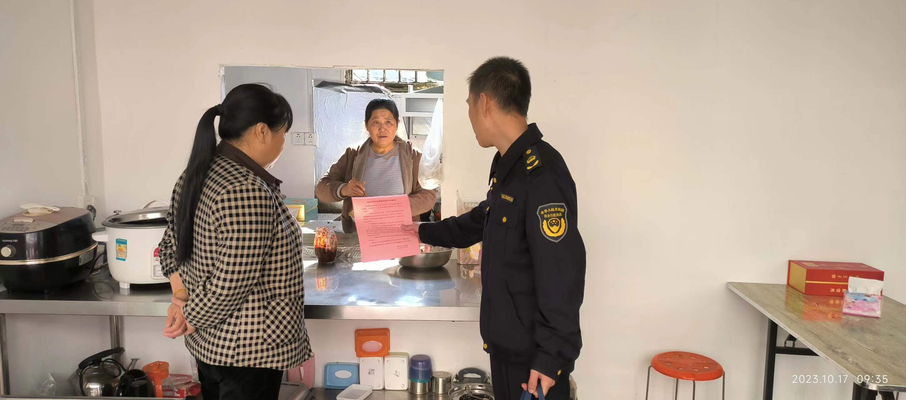 活动照片.jpg